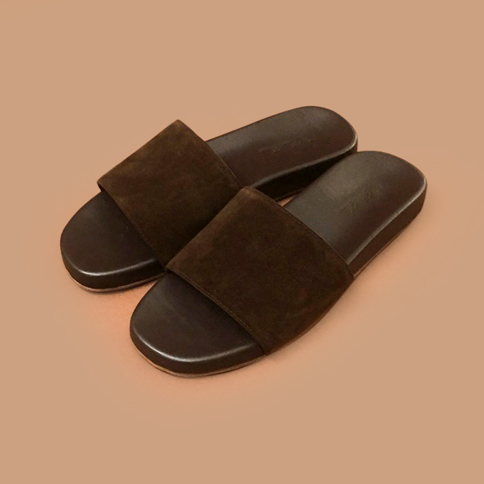  LOROS0069 - ルルレモンメンズレザースリッパブラウン