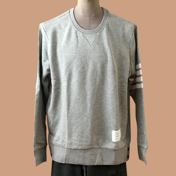  トムブラウンユニセックス クルーネック 長袖Tシャツ Thom0973x.Size(s - 3xl).グレー