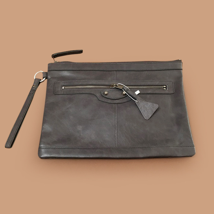  バレンシアガユニセックスレザークラッチバッグ,BGB0469,33/37CM,ダークグレー