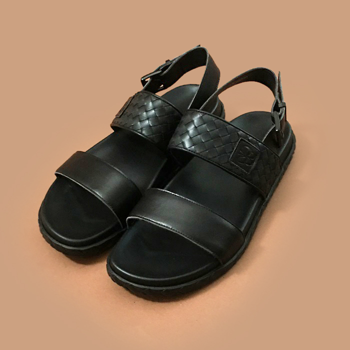 ボッテガヴェネタ メンズ クラシック  スリッパ  ブラック