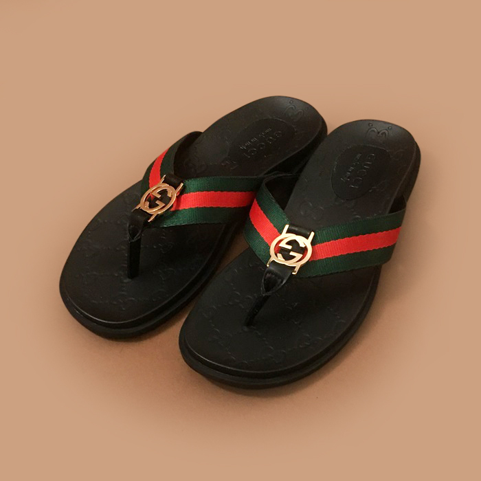 グッチ メンズ クラシック  スリッパ  ブラック