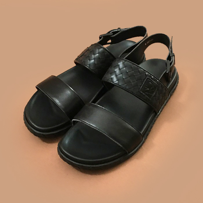 ボッテガヴェネタ メンズ クラシック  スリッパ  ブラック