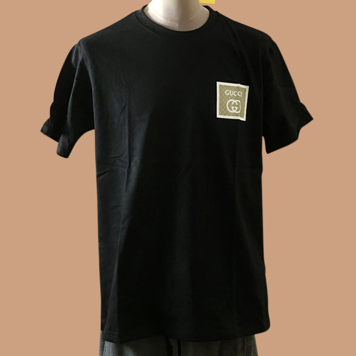 グッチ ユニセックス クルーネック ブラック 半袖Tシャツ - 
