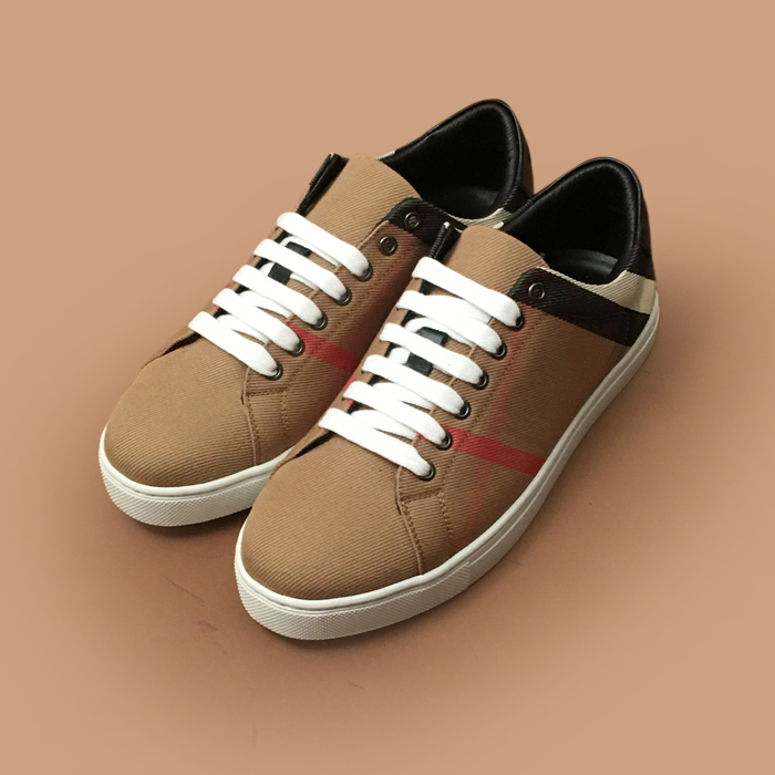 バーバリー2021 メンズレザースニーカーブラウン