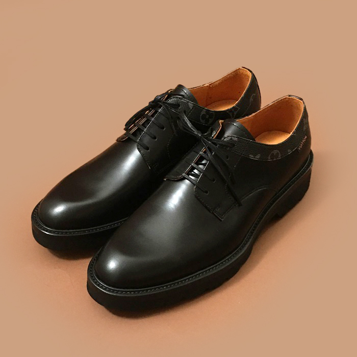 ルイヴィトンメンズレザービジネス/ドレスブラック