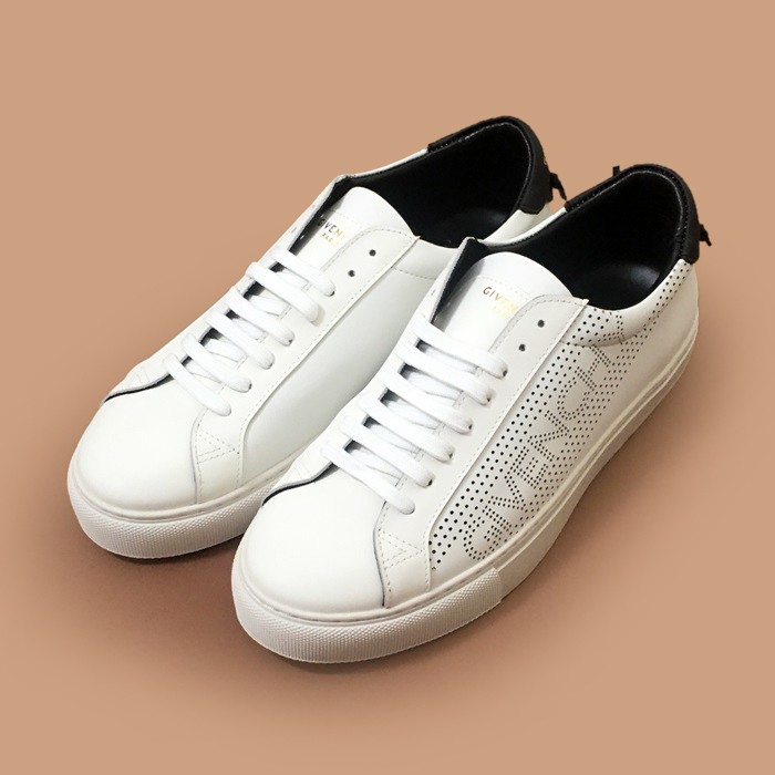 ジバンシィ メンズレザースニーカーホワイト