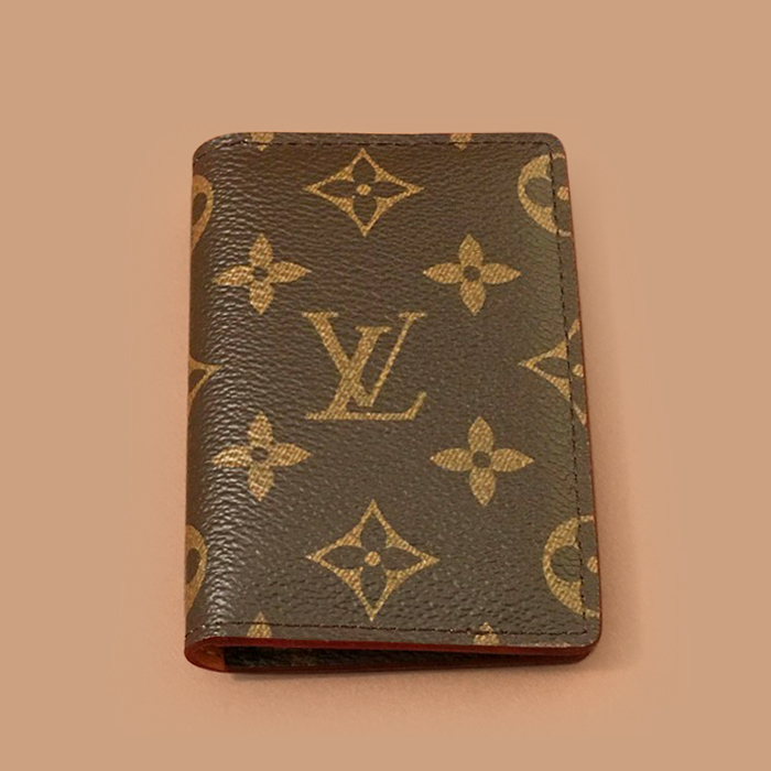 ルイヴィトン ユニセックス パスポート財布 ブラック