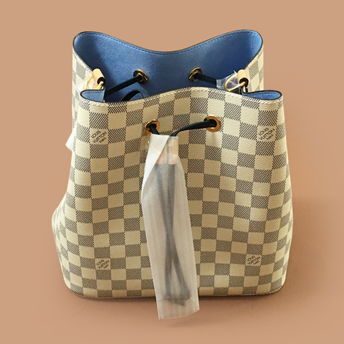 ルイヴィトン シュプリーム LOGOレザートートショルダーバッグ 26cm,ホワイト