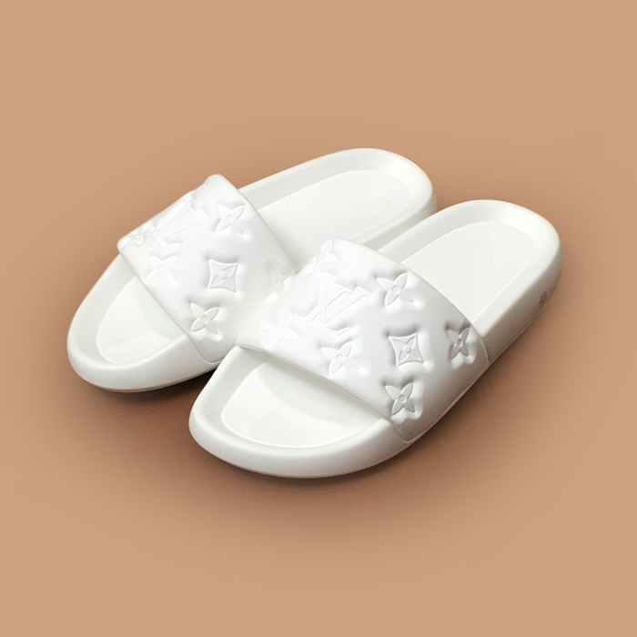 ルイヴィトン メンズ クラシック  スリッパ  ホワイト