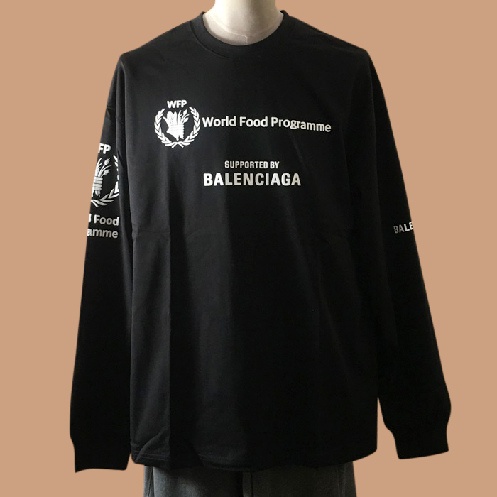 バレンシアガ ユニセックス クルーネック ブラック 長袖Tシャツ - 
