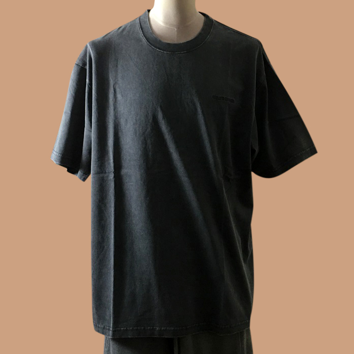 バレンシアガ ユニセックス クルーネック ブラック 半袖Tシャツ - 