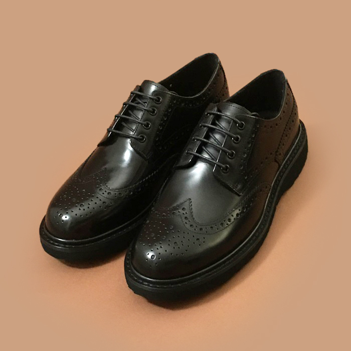 プラダメンズレザービジネス/ドレスブラック