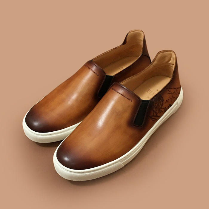 ベルルッティメンズ レザーローファーブラウン