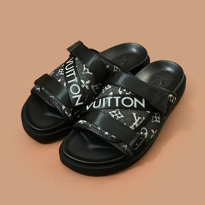 ルイヴィトン メンズ クラシック  スリッパ  ブラック