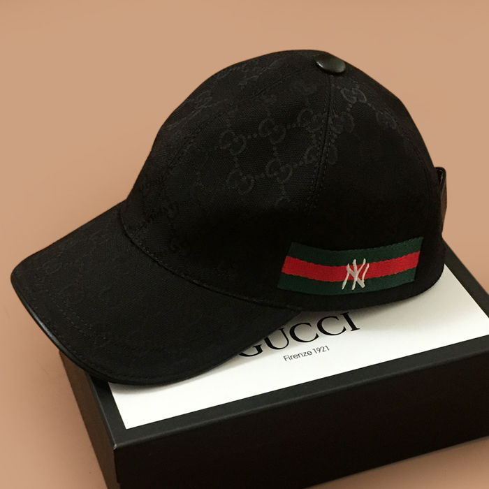 グッチユニセックス 帽子 ブラック