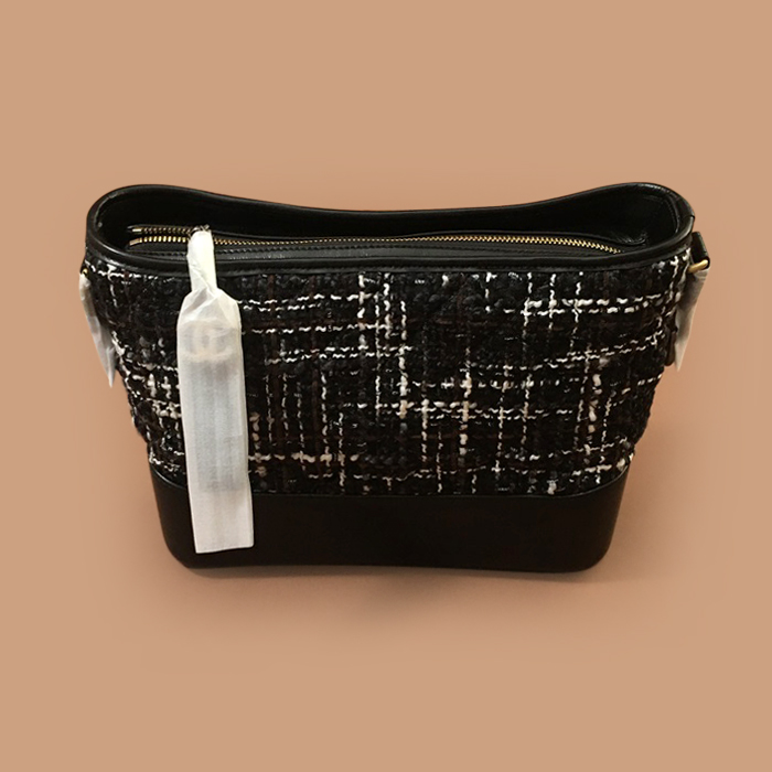 シャネル チェーンショルダーバッグ,29CM,ブラック