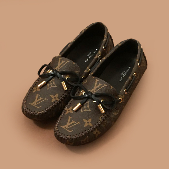 ルイヴィトンメンズ レザーローファーブラウン