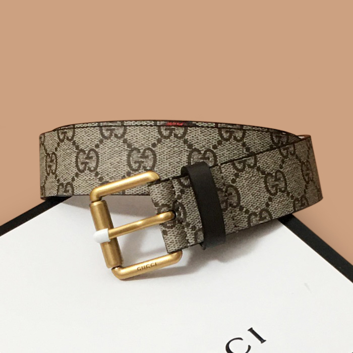 グッチ メンズ レザー コンスタンス ベルト (グレー)