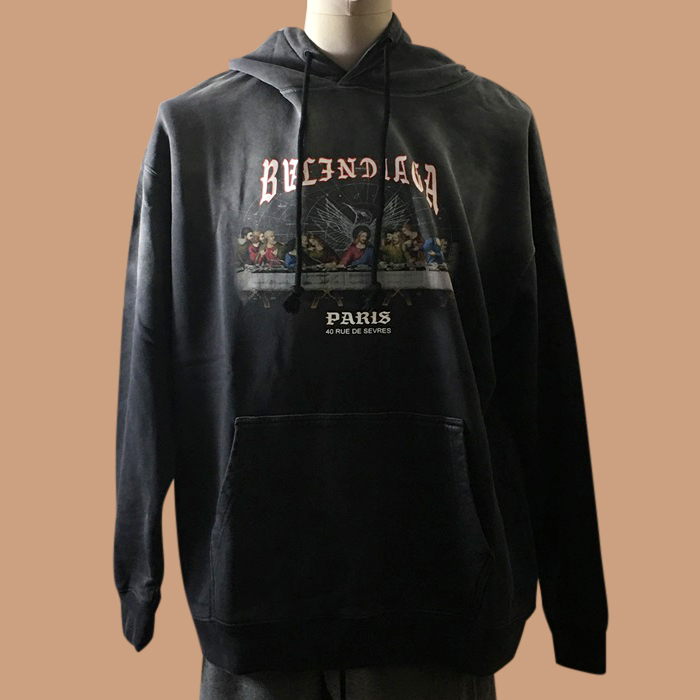 バレンシアガ ユニセックス カジュアル ブラック フーディーTシャツ -  - ba07x