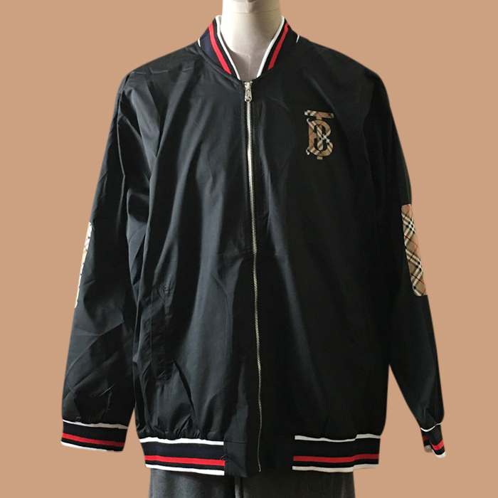 バーバリー メンズ ブラック  ジャケット - s