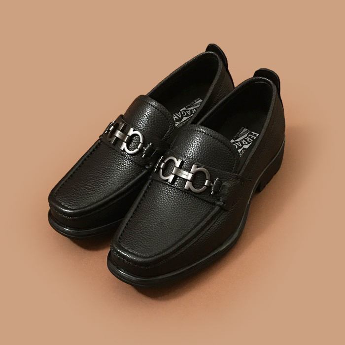 フェラガモ メンズ レザーローファー Size ブラック -   Black