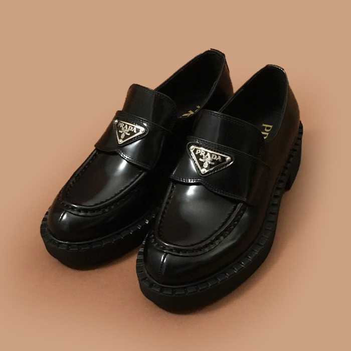 プラダ レディース クラシック ブラックローファー - woLoafer