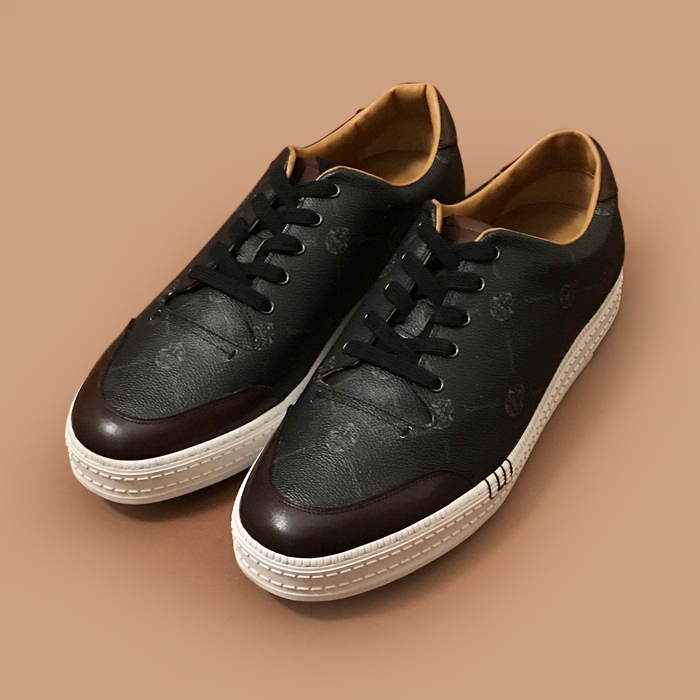 ベルルッティ メンズ ブラック スニーカー - 