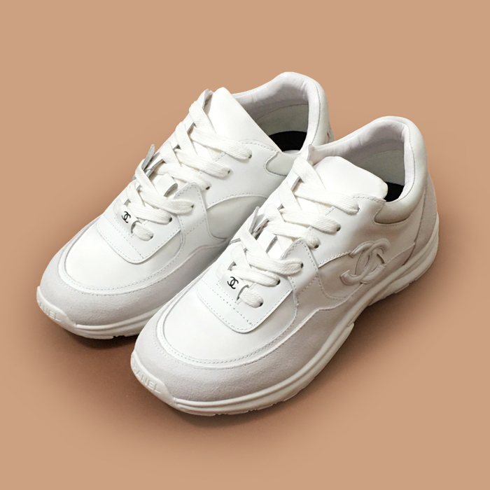 シャネルユニセックス ホワイト CC スニーカー - ChanelWhite 