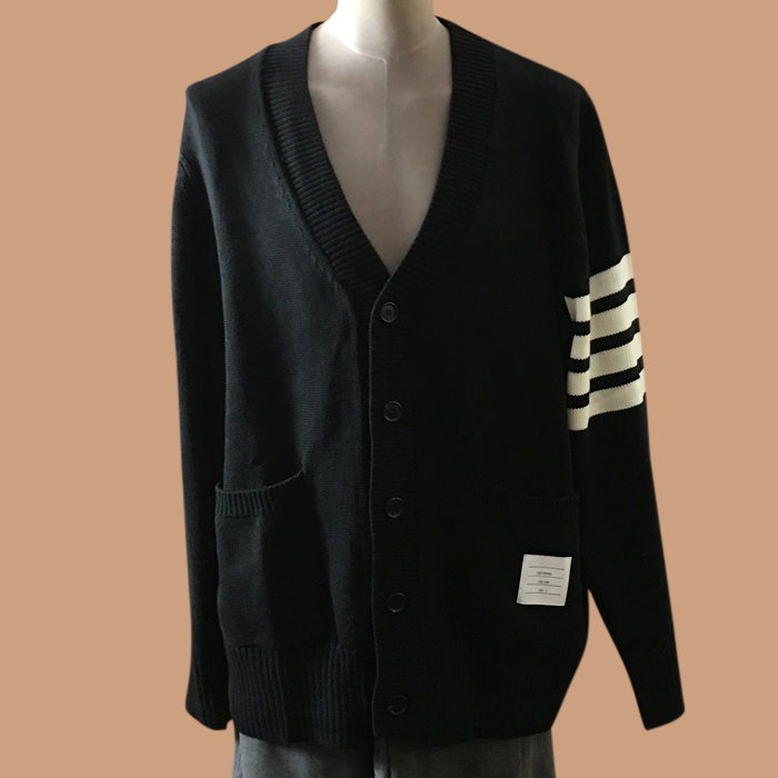 トムブラウン メンズ Vネック ブラック カーディガン -  - thom0619x