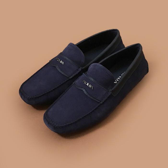2020 - プラダ メンズ レザーローファー,ネイビー