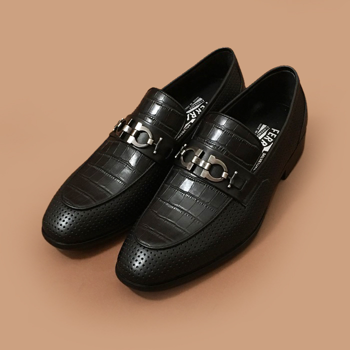   - フェラガモメンズレザーオックスフォードブラック