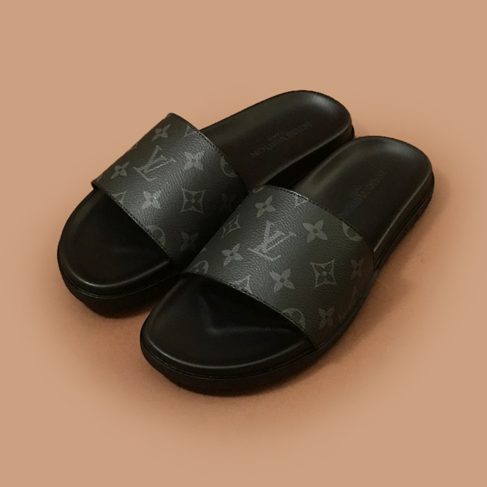 ルイヴィトン ユニセックス イニシャル ブラック スリッパ -