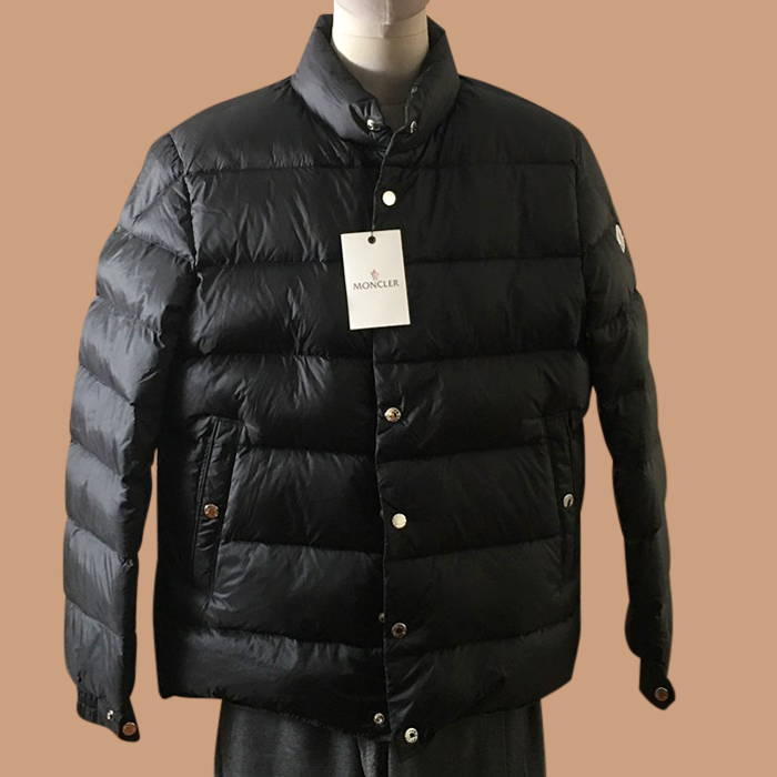 モンクレール メンズ ブラック ダックダウン パディング - Padding