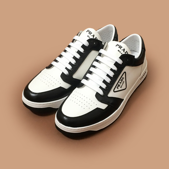 プラダ メンズ クラシック ホワイト スニーカー - White  - pra02812x