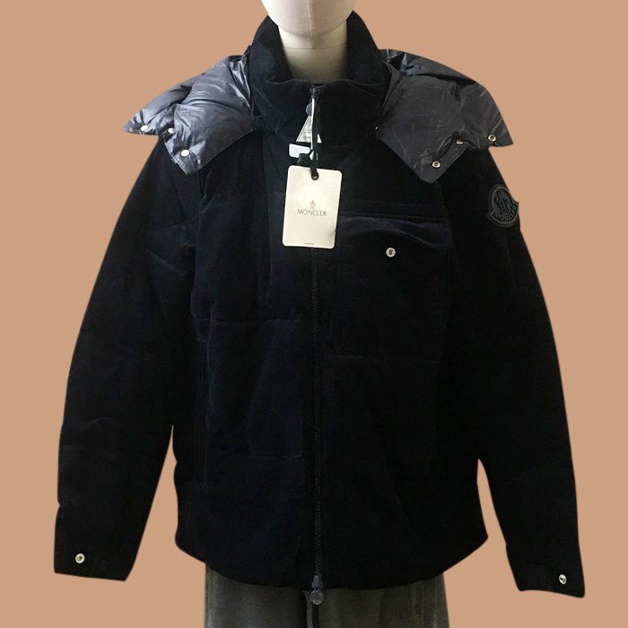 モンクレール メンズ ブラック グースダウン パディング - Padding - mo32x