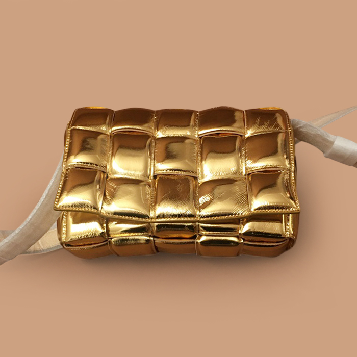 ボッテガヴェネタ ユニセックス ゴールド カセットバッグ - Bottaga VenetaGold Cassette - bo24x