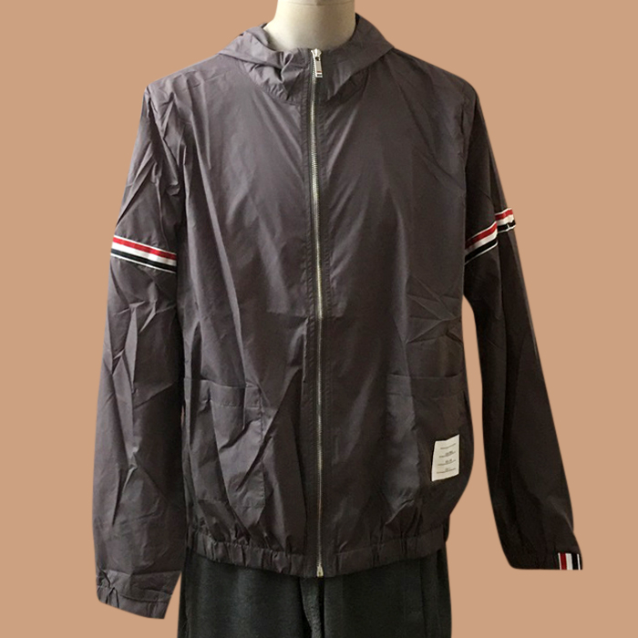 トムブラウン メンズ クラシック グレー ジャケット - Gray - tom01570x