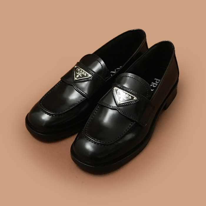 プラダ メンズ レザーローファー Size ブラック -   Black