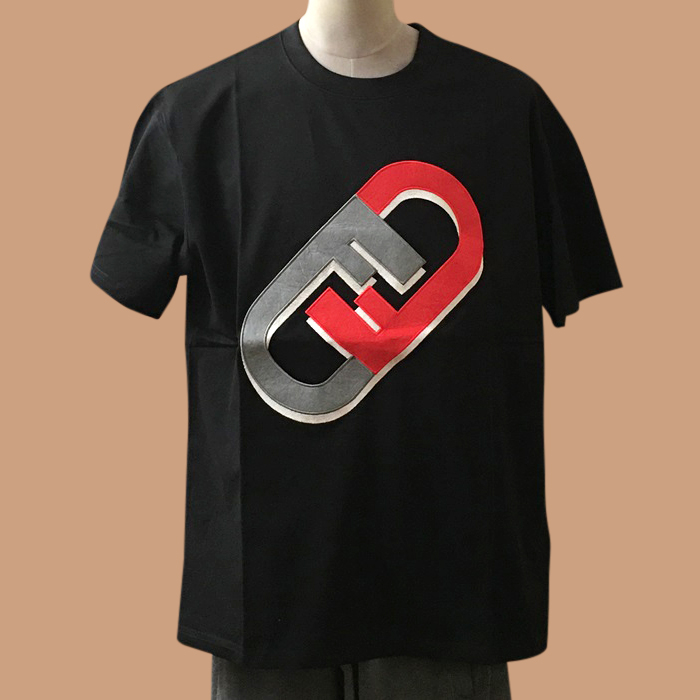 フェンディ メンズ ブラック クルーネック 半袖Tシャツ - Short sleeved 