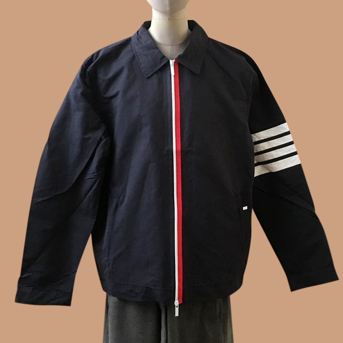 トムブラウン メンズ ブラック ジャケット - s