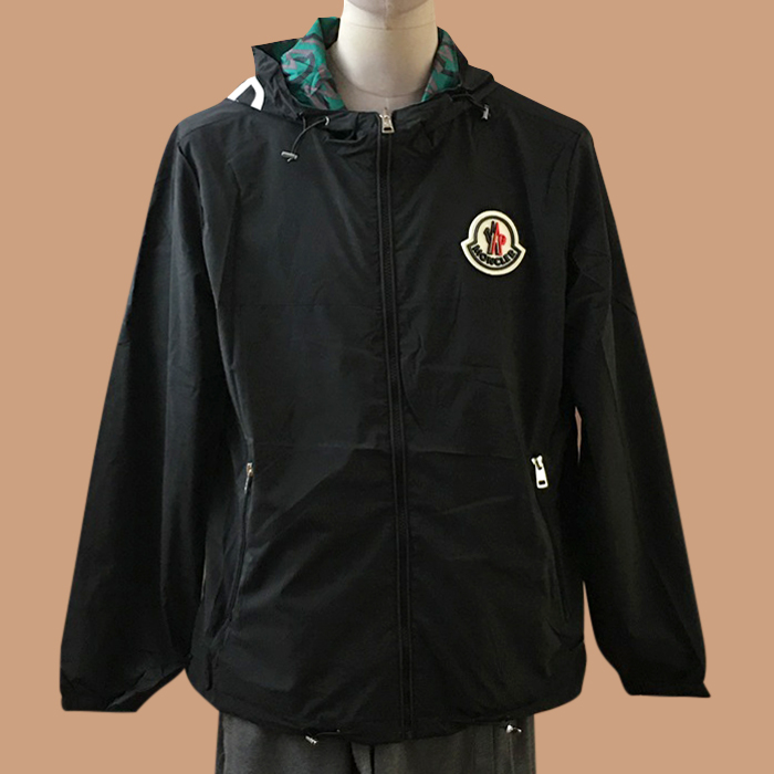 モンクレール メンズ ブラック ジャケット - s