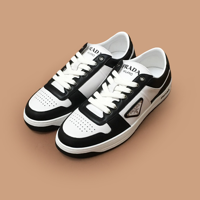 プラダ メンズ ホワイト スニーカー - White 