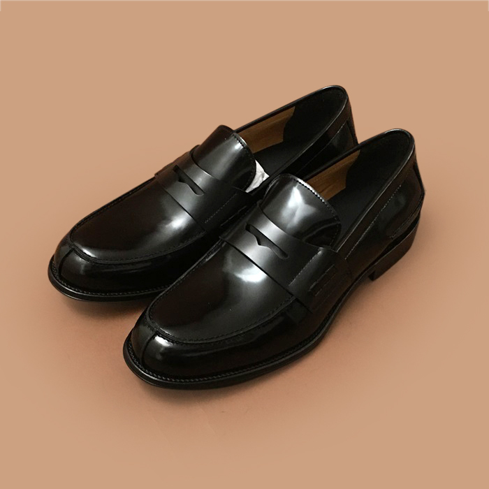 ディオール メンズ モダン ブラックローファー - Loafer