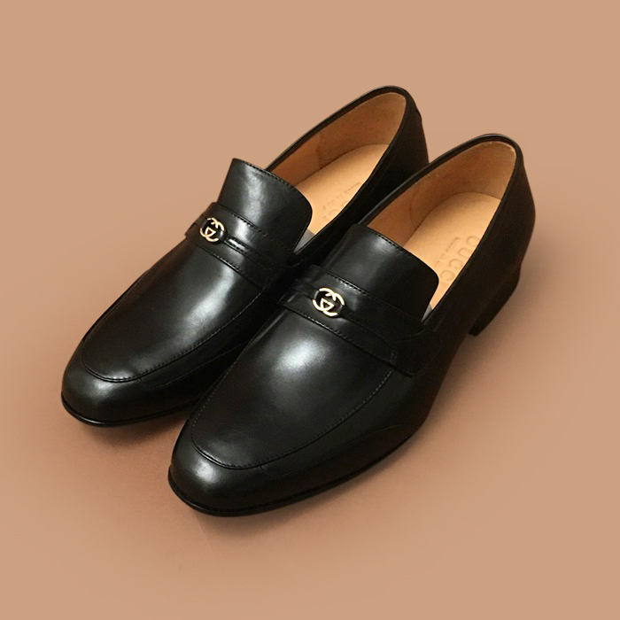 グッチ メンズ イニシャル ブラックローファー -Loafer