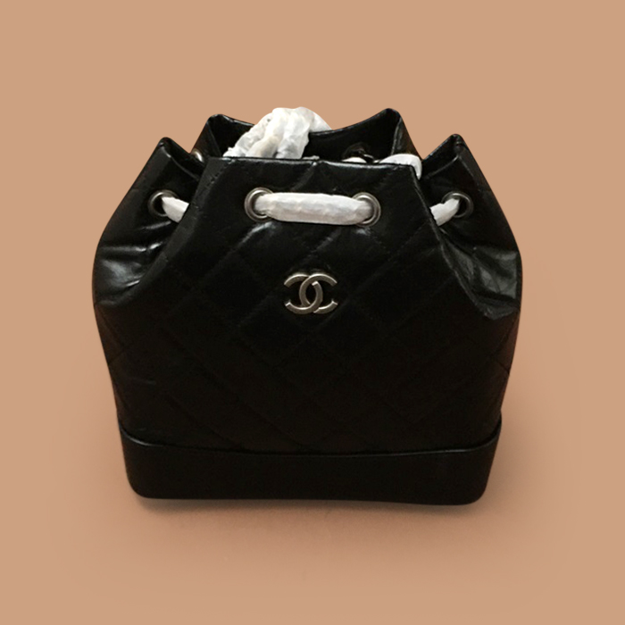 シャネルレディース ブラック ショルダーバッグ - 