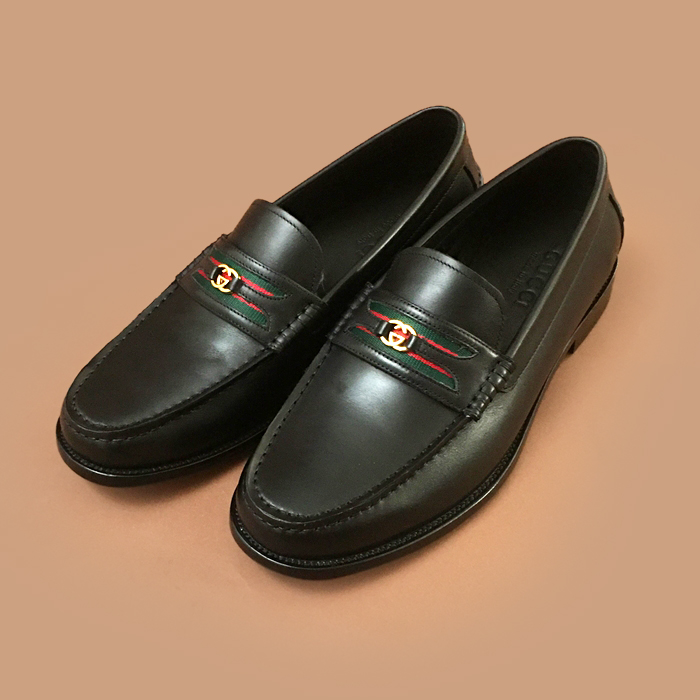 グッチ メンズ ビジネス ブラックローファー - Loafer