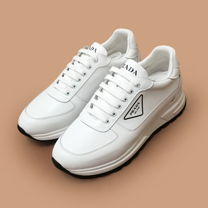 プラダ メンズ ホワイト スニーカー - white 