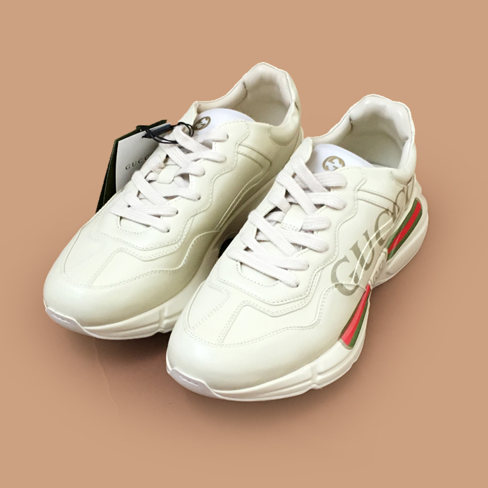 グッチ ユニセックス アイボリー ライトン -Ivory 