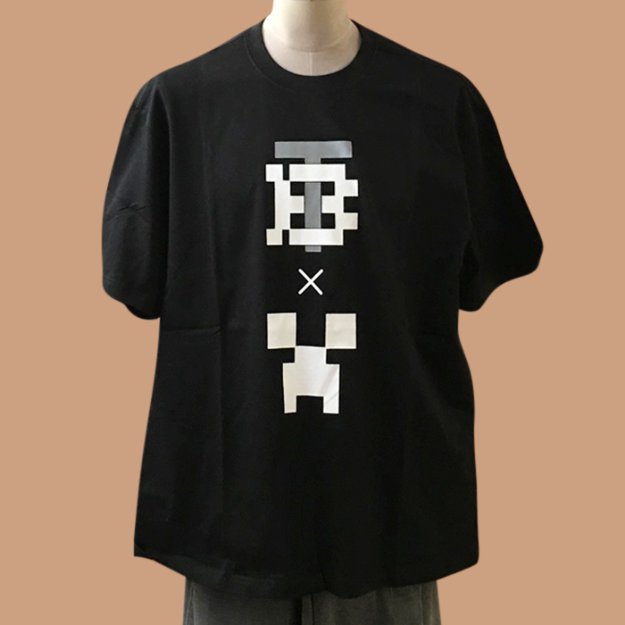 バーバリー メンズ ブラック クルーネック 半袖Tシャツ -  - bu87x