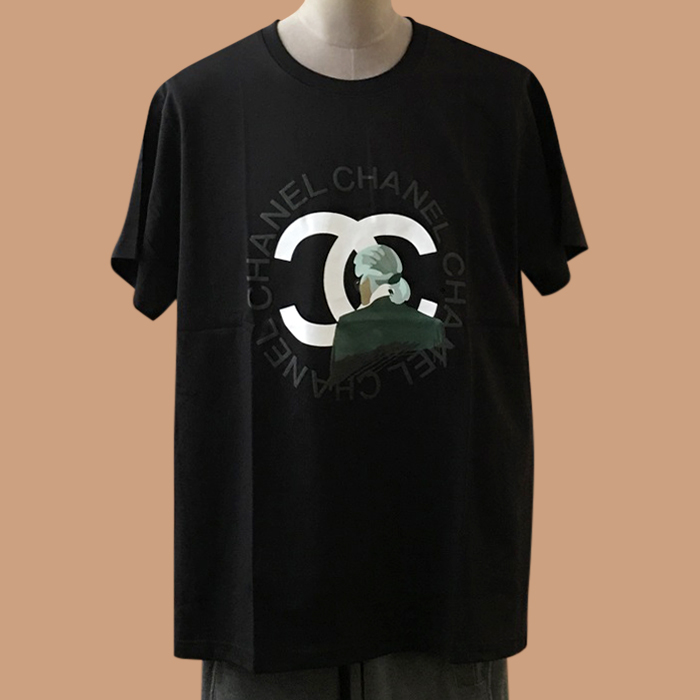 シャネルユニセックス クルーネック ブラック 半袖Tシャツ - Chanel